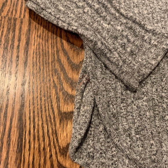 Zara Capsule Collection Sweater - Picture 5 of 9